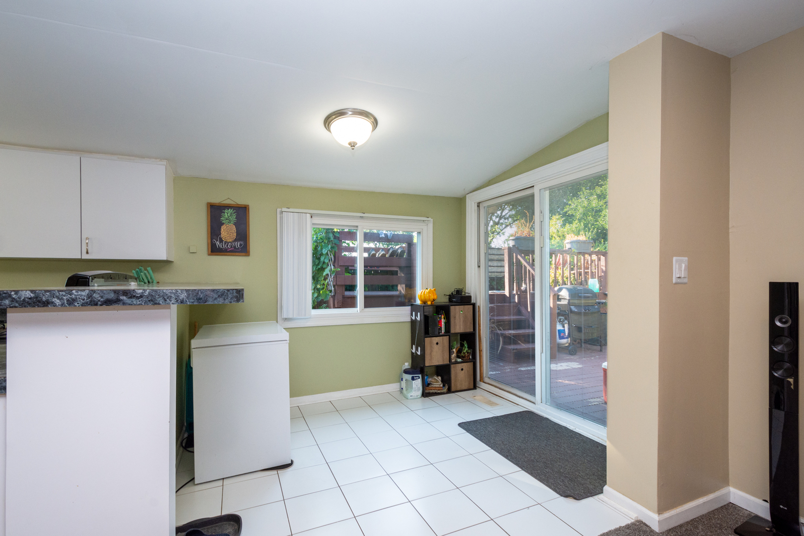 615 North River Road McHenry, IL 60051 - Photo 7 of 23