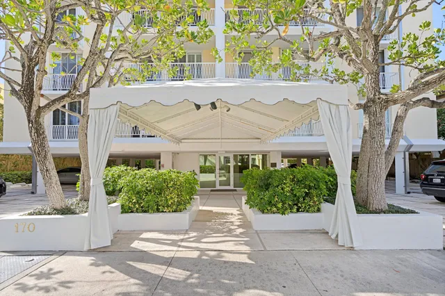 $12,500 | 170 Chilean Avenue, Unit 4B, Palm Beach, FL 33480