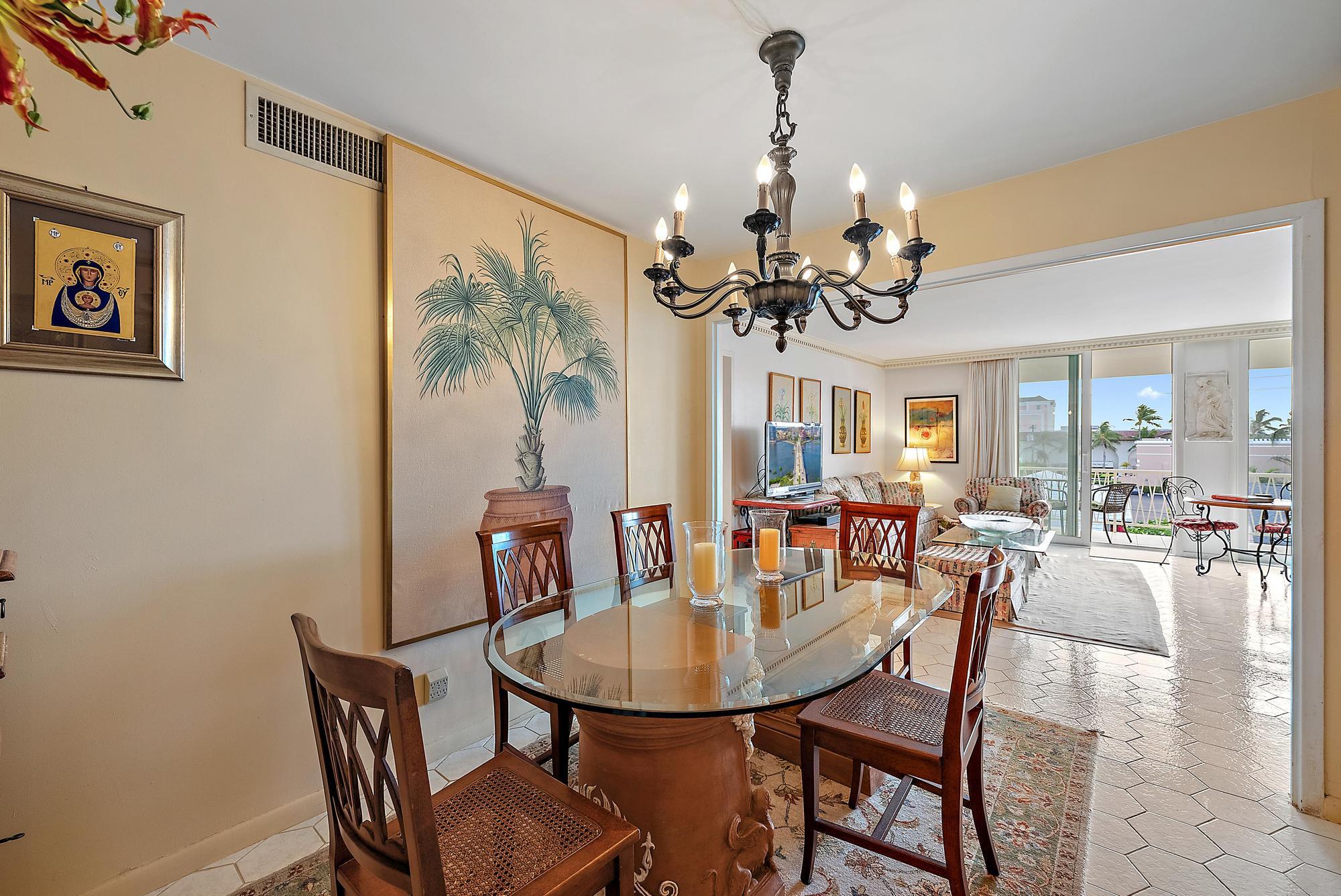 170 Chilean Avenue, Unit 4B Palm Beach, FL 33480 - Photo 7 of 25 Formal dining room