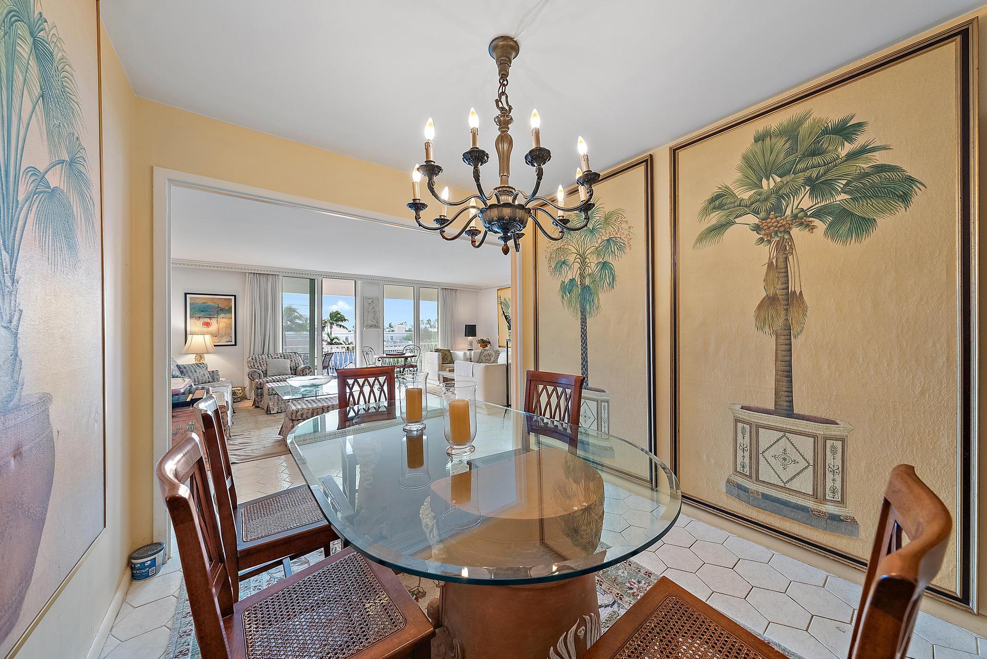 170 Chilean Avenue, Unit 4B Palm Beach, FL 33480 - Photo 8 of 25 Formal dining room