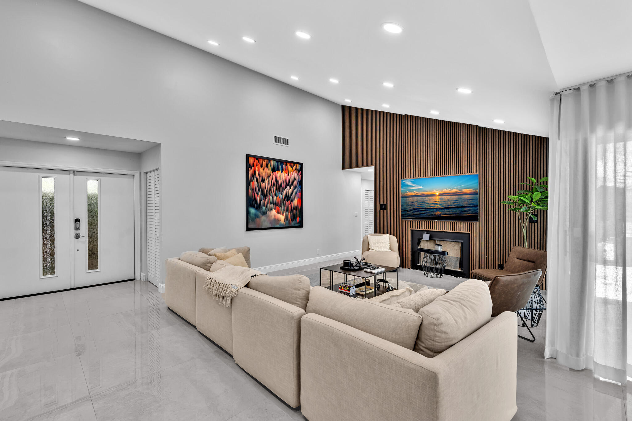 136 Greens Road Hollywood, FL 33021 - Photo 8 of 59 FPP00196