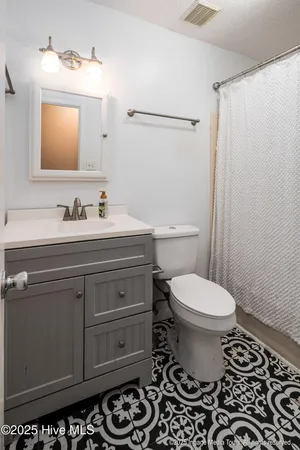 $189,900 | 305 British Road, Kinston, NC 28501