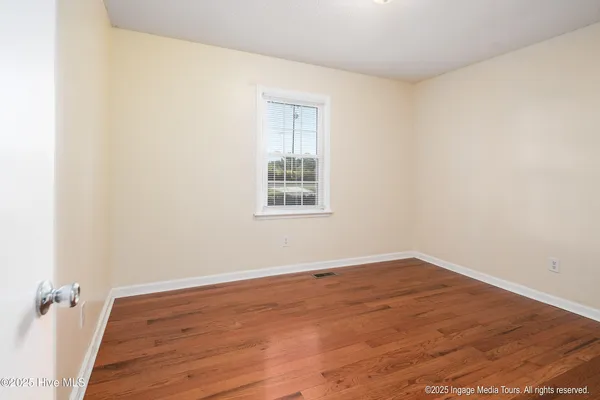 $189,900 | 305 British Road, Kinston, NC 28501