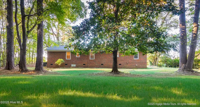 $199,000 | 305 British Road, Kinston, NC 28501