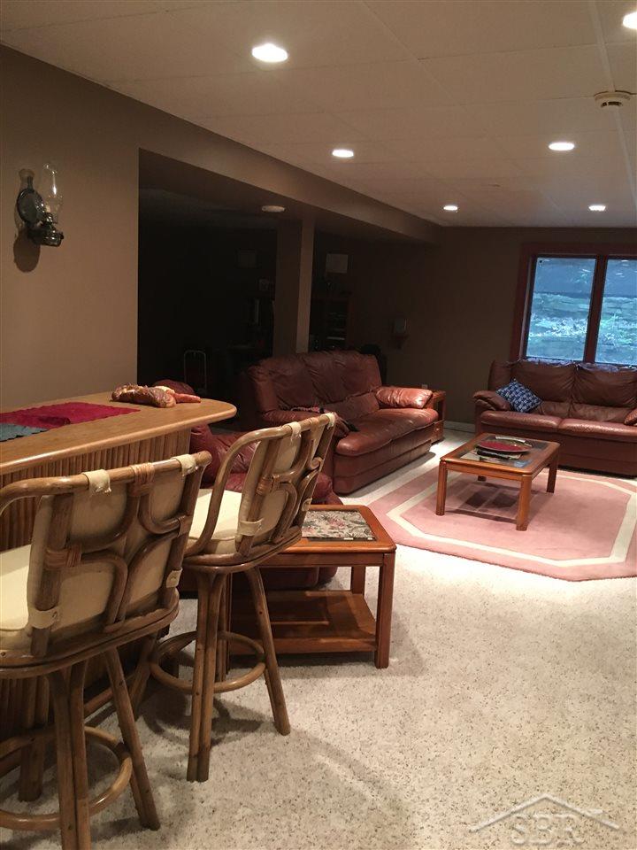 5566 South Reimer Road Bridgeport, MI 48722 - Photo 23 of 30 31326550-22.JPG