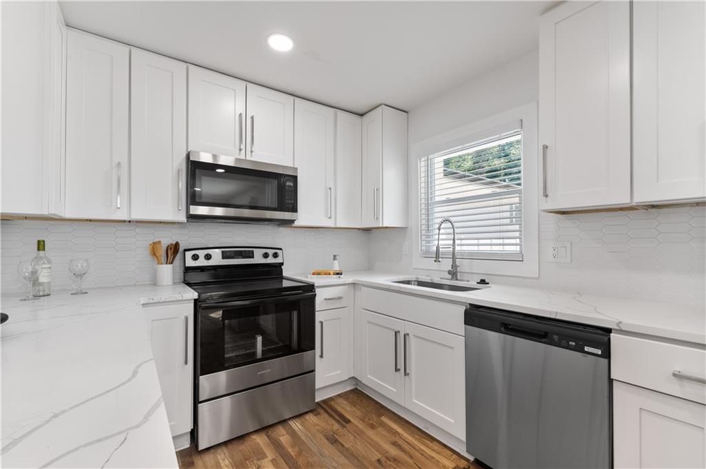 1514 Peachcrest Road Decatur, GA 30032 - Photo 8 of 25