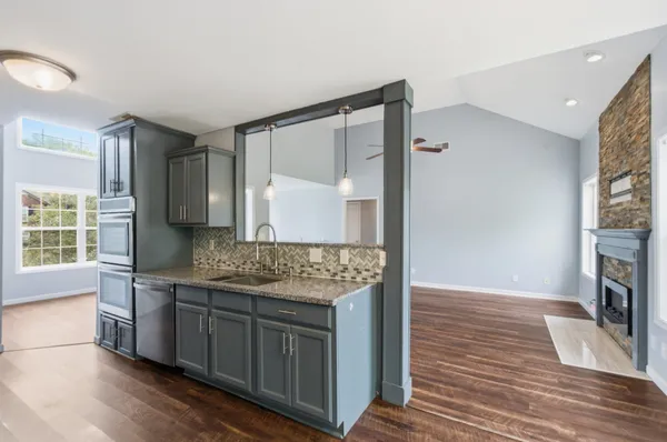 $395,000 | 1353 Mountain Way, Clarksville, TN 37043