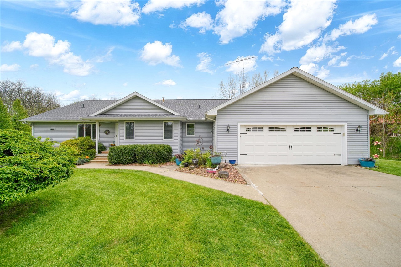 4926 Walz Road Jackson, MI 49201 - Photo 5 of 67
