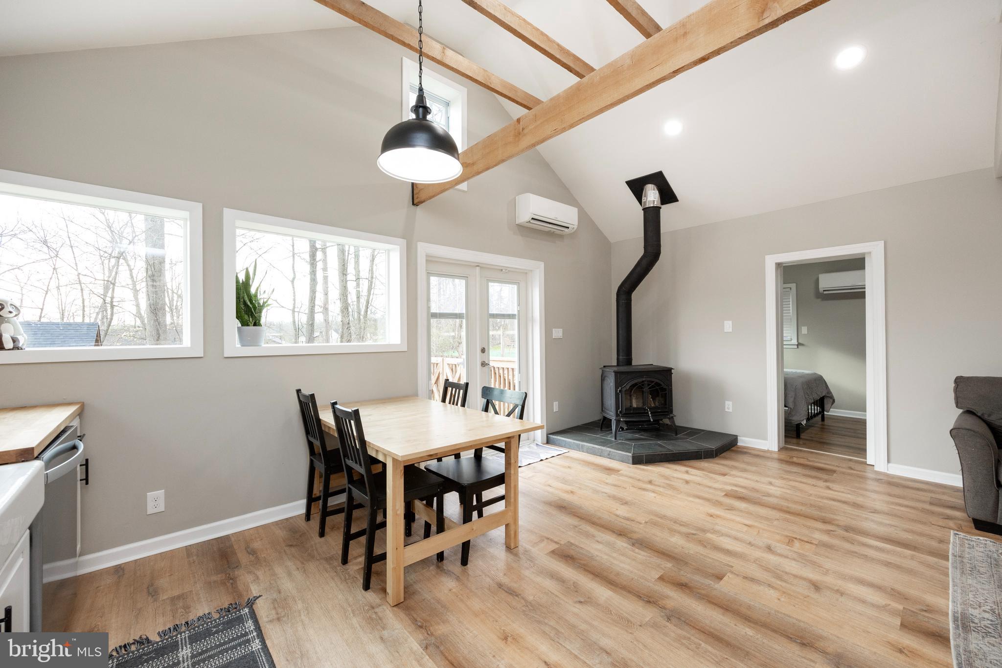 107 Fulmer Road Perkiomenville, PA 18074 - Photo 3 of 40 Dining area