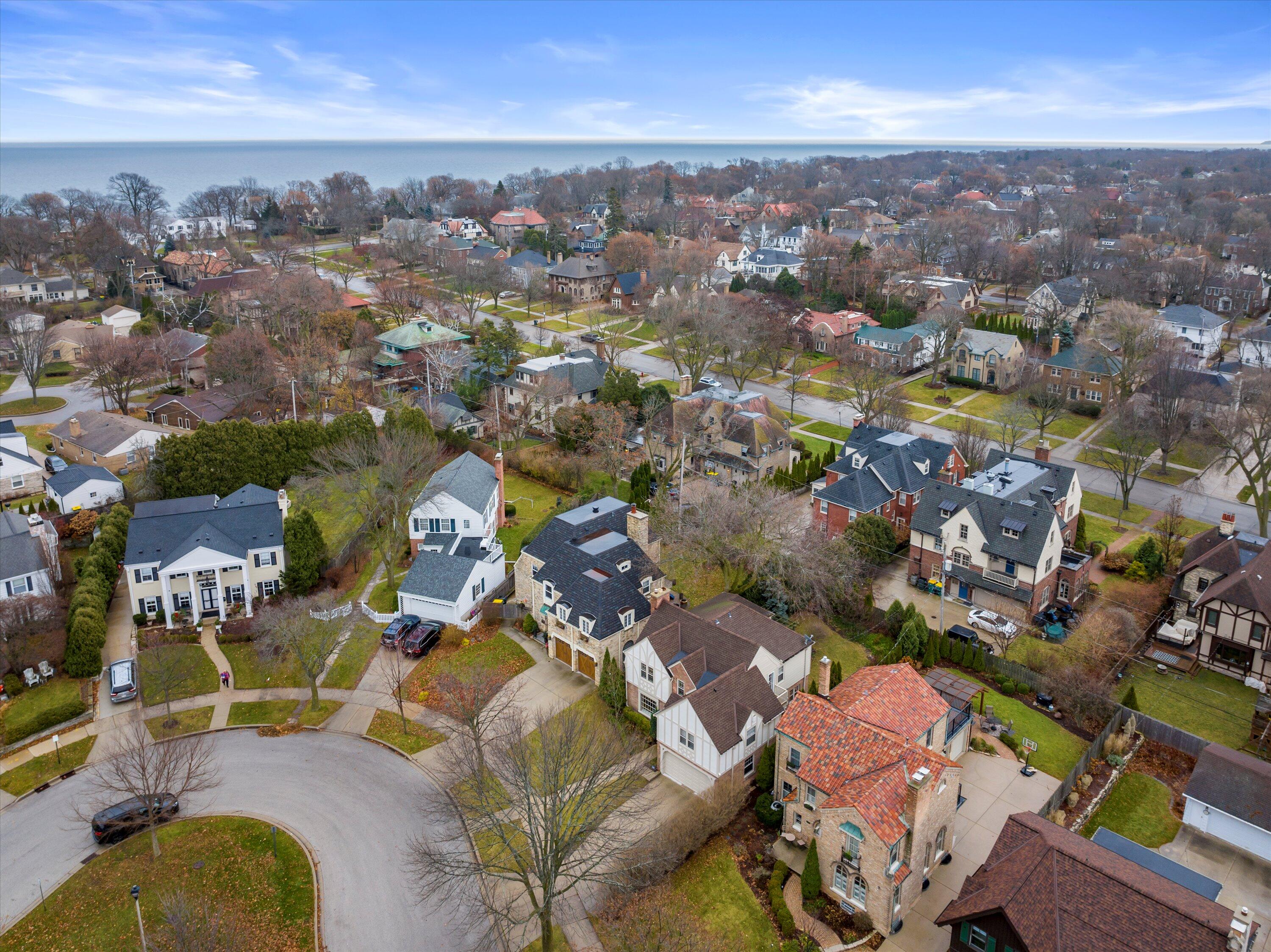 3916 North Ridgefield Circle Shorewood, WI 53211 - Photo 45 of 53 06-DJI_20231202115000_0425_D