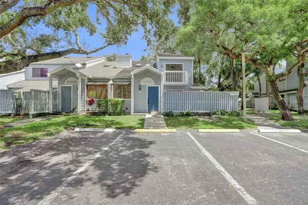 $3,000 | 1818 Adventure Place, North Lauderdale, FL 33068