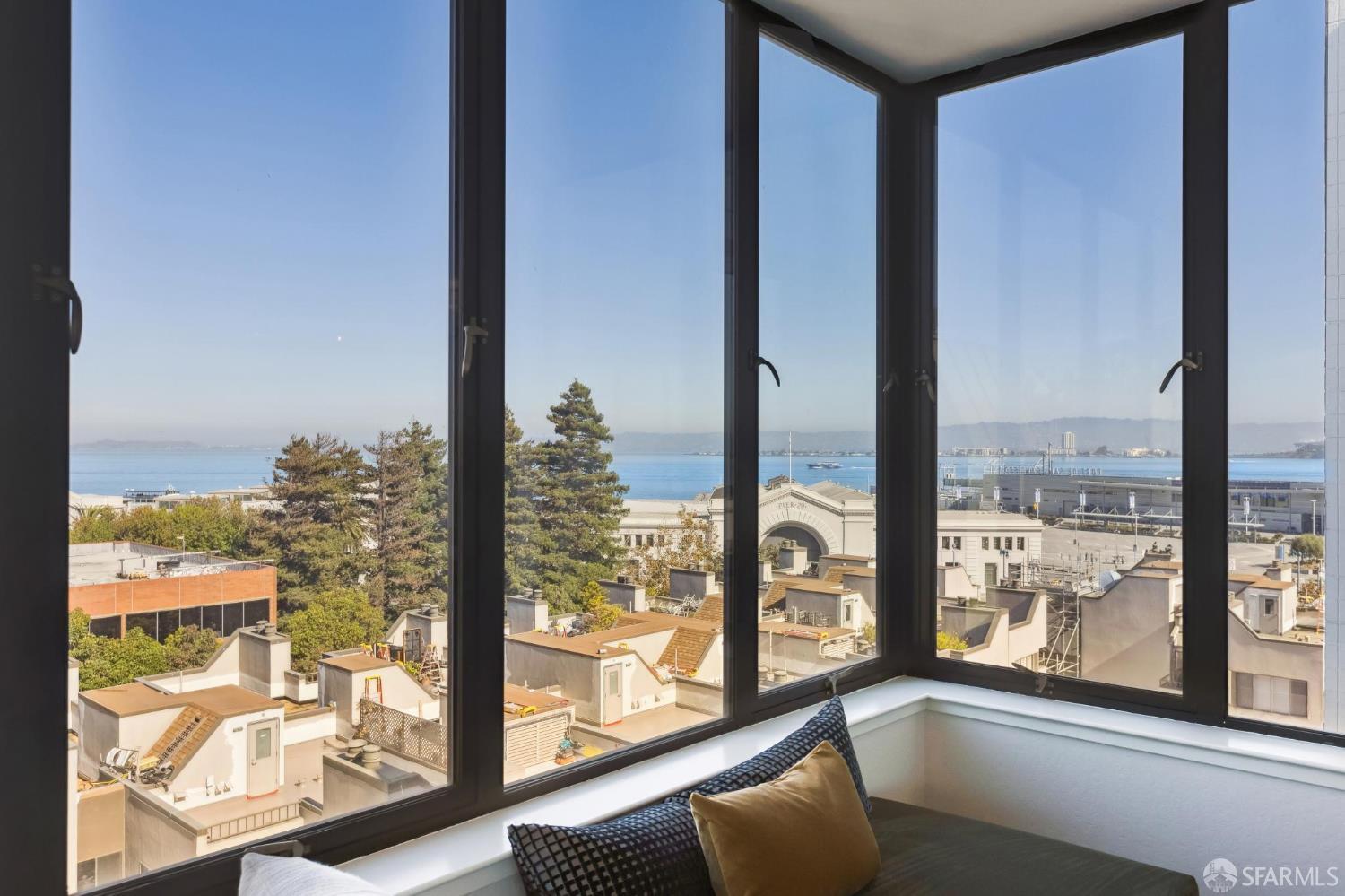 150 Lombard Street, Unit 807 San Francisco, CA 94111 - Photo 22 of 68 a view of a city from a window