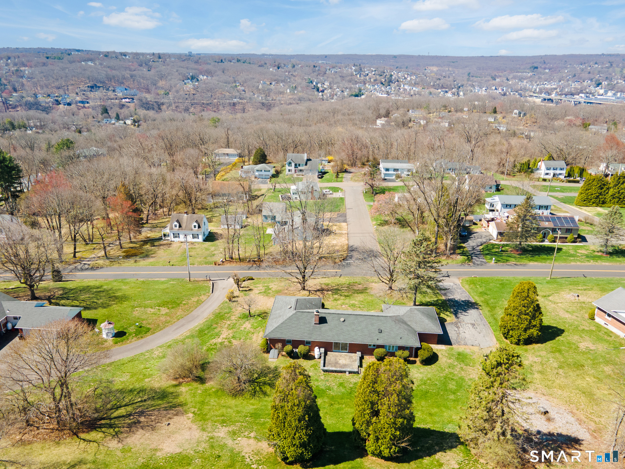 131 Sentinel Hill Road Derby, CT 06418 - Photo 35 of 40 a view of a city