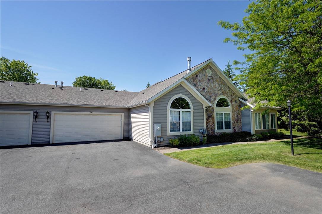 139 Maple Center Road Greece, NY 14468 - Photo 5 of 45