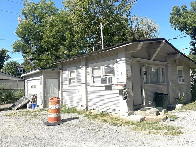 $149,900 | 326 Portland Avenue, Belleville, IL 62220