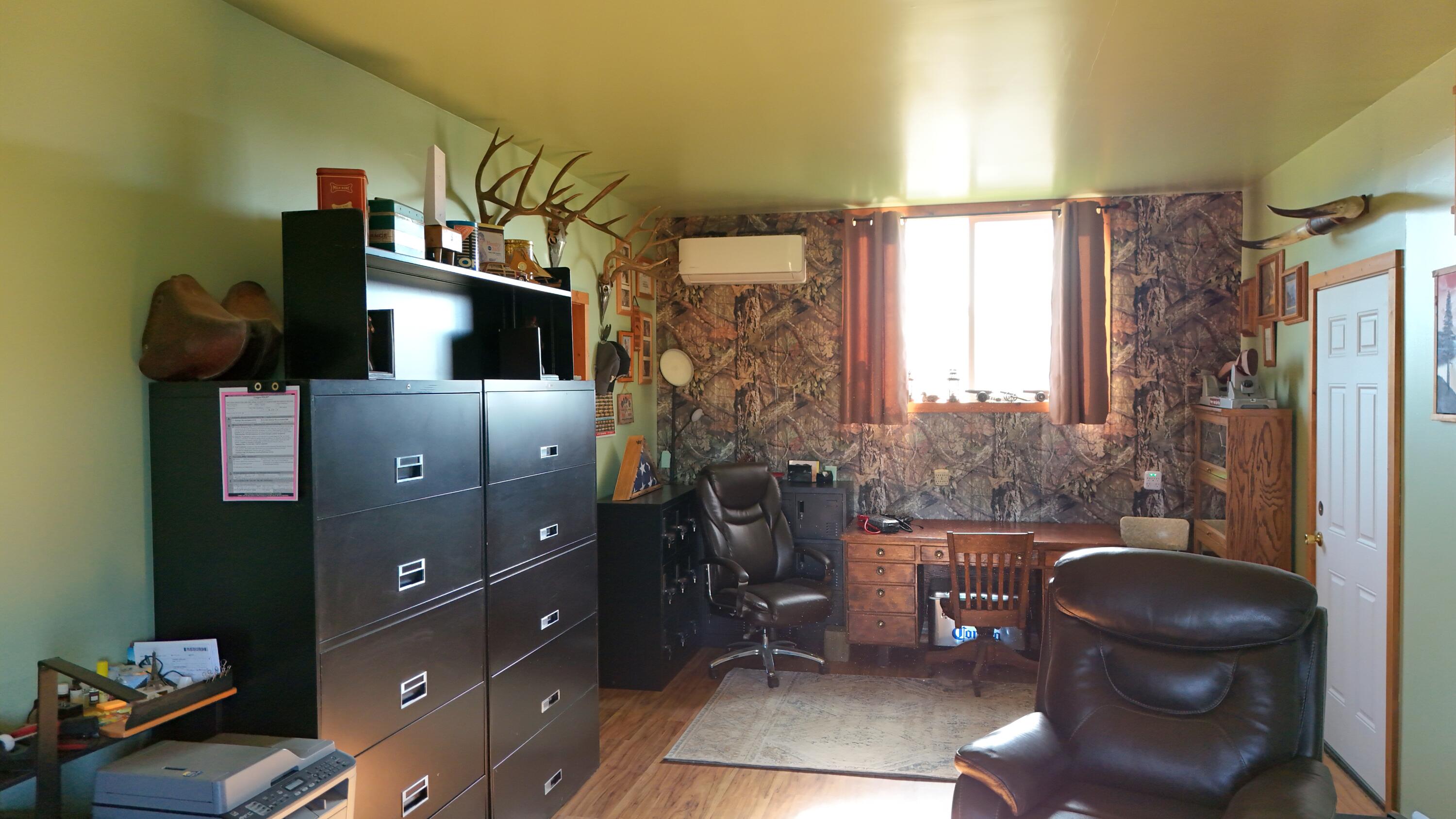 19560 Sprague River Road Chiloquin, OR 97624 - Photo 13 of 30 Office