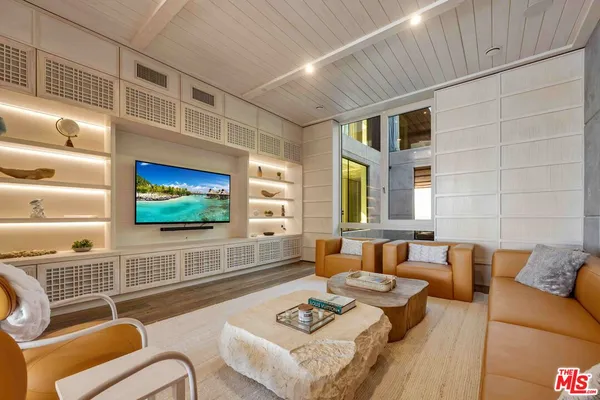 $29,999,999 | 11824 Ellice Street, Malibu, CA 90265