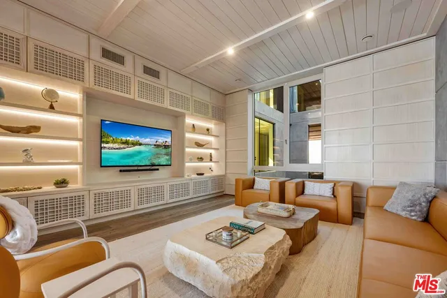 $34,999,000 | 11824 Ellice Street, Malibu, CA 90265