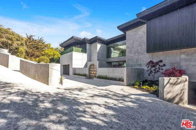 $34,999,000 | 11824 Ellice Street, Malibu, CA 90265