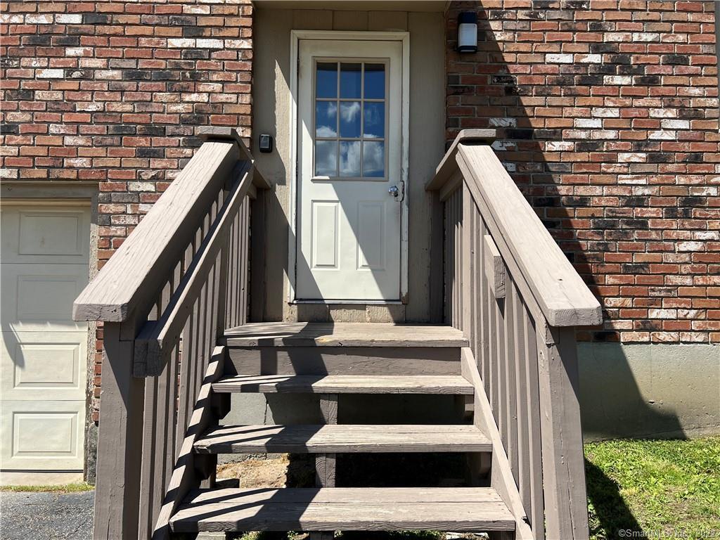 20 Kay Lane, Unit H Waterbury, CT 06708 - Photo 1 of 1