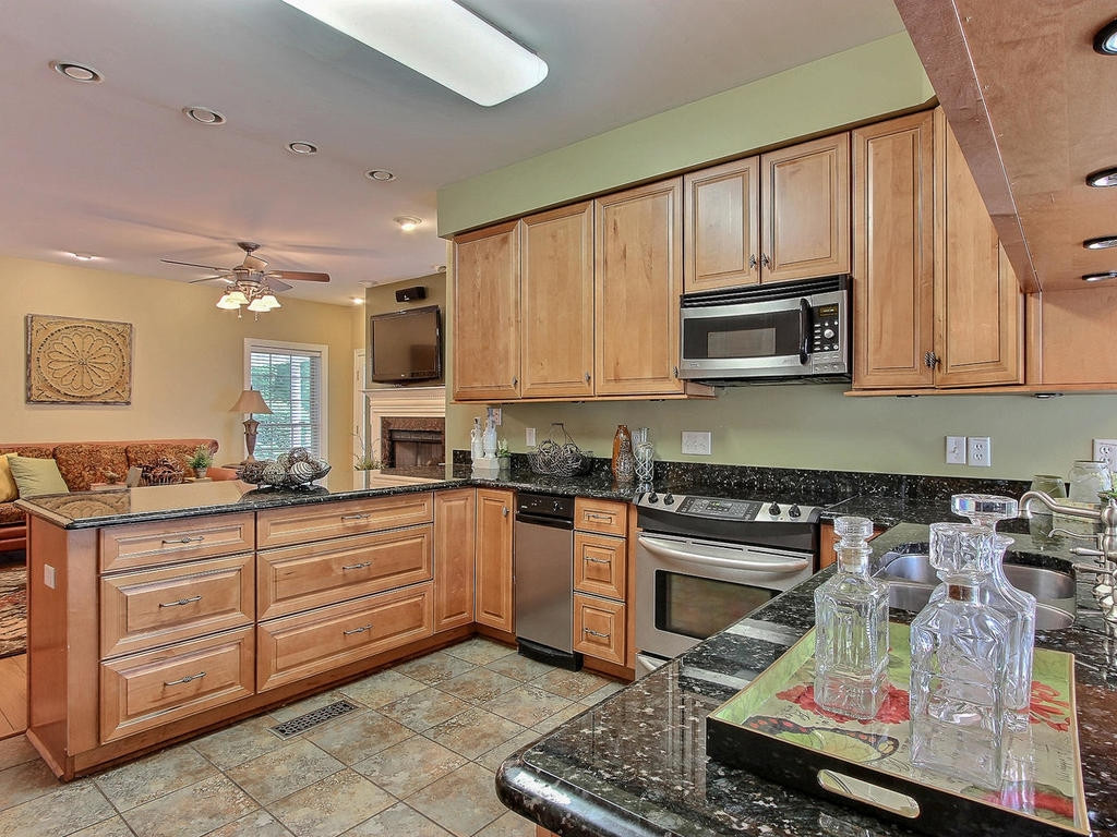 147 El Bowers Road Elizabethton, TN 37643 - Photo 13 of 36 Photo 13