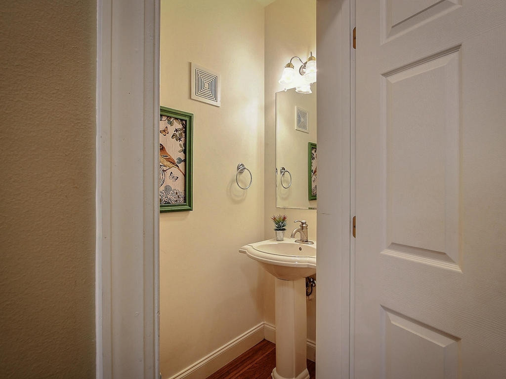 147 El Bowers Road Elizabethton, TN 37643 - Photo 17 of 36 Photo 17