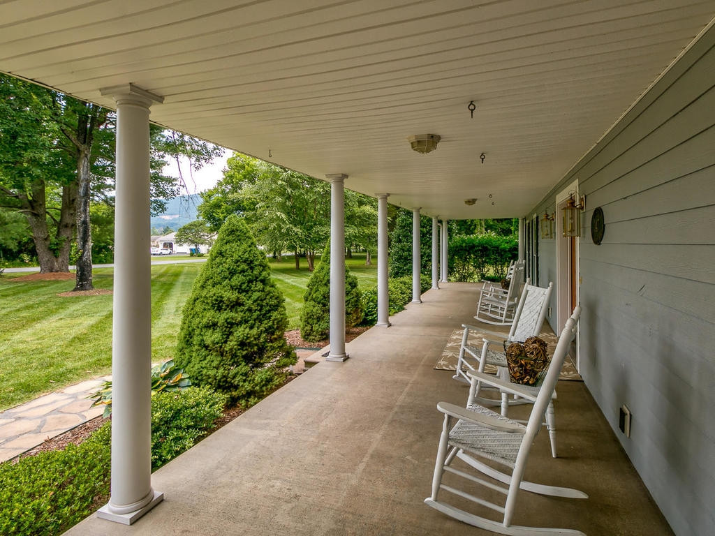 147 El Bowers Road Elizabethton, TN 37643 - Photo 4 of 36 Photo 4