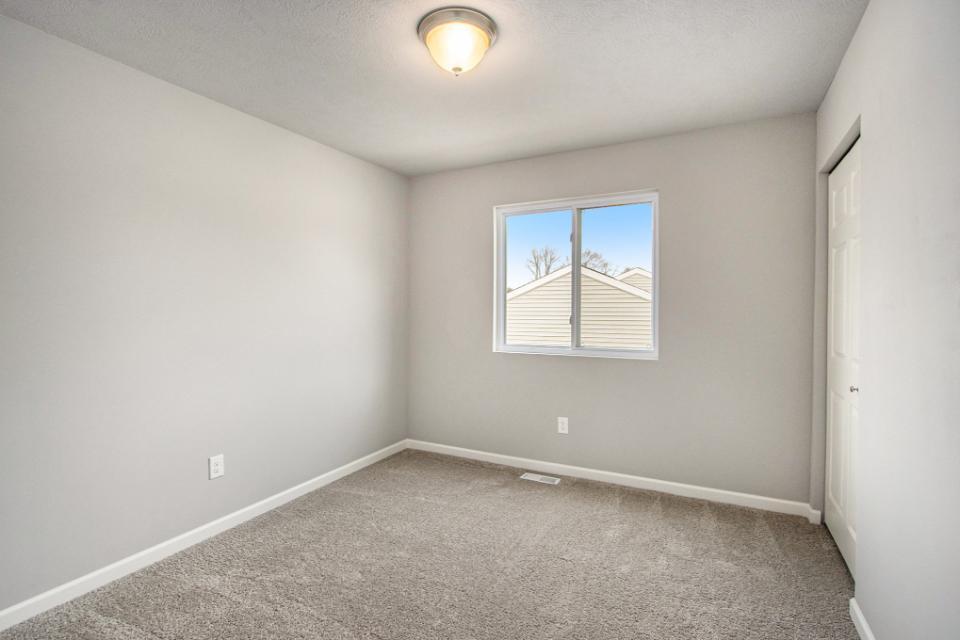 612 Arizona Boulevard Three Rivers, MI 49093 - Photo 15 of 29 25-PRT047-i1830-BR4
