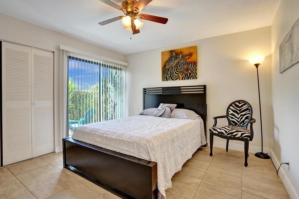 11159 Oakdale Road Boynton Beach, FL 33437 - Photo 6 of 23 Guest Suite
