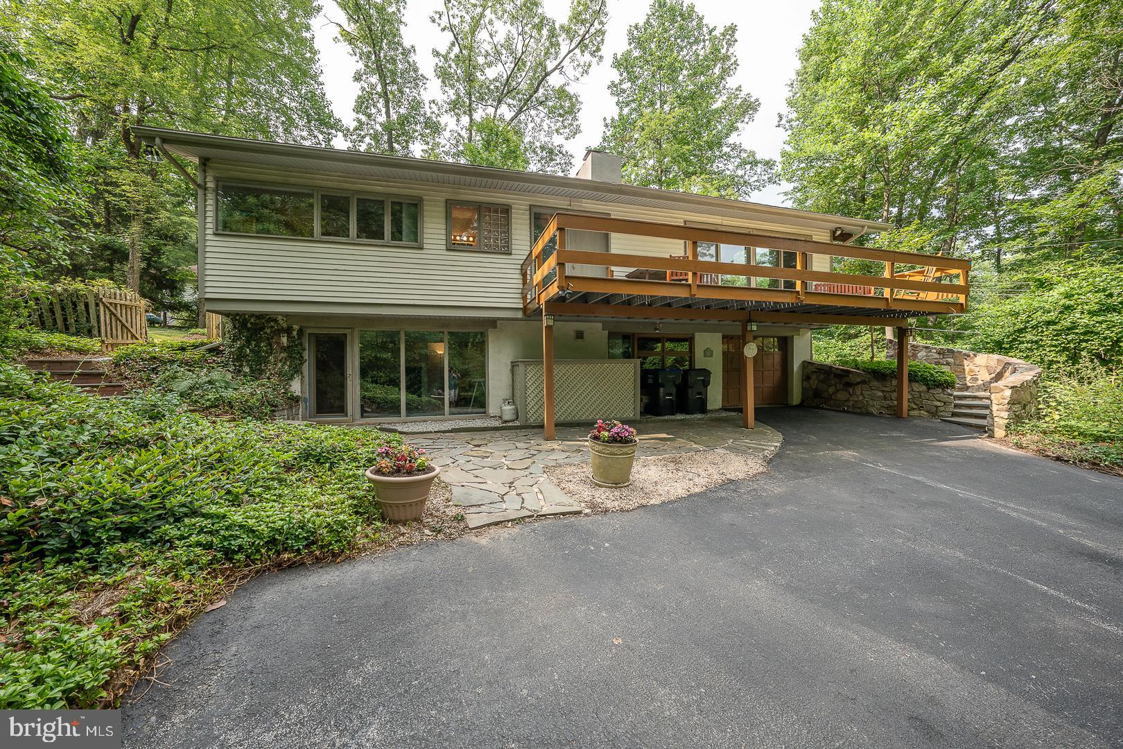 626 Upper Weadley Road Wayne, PA 19087 - Photo 1 of 72