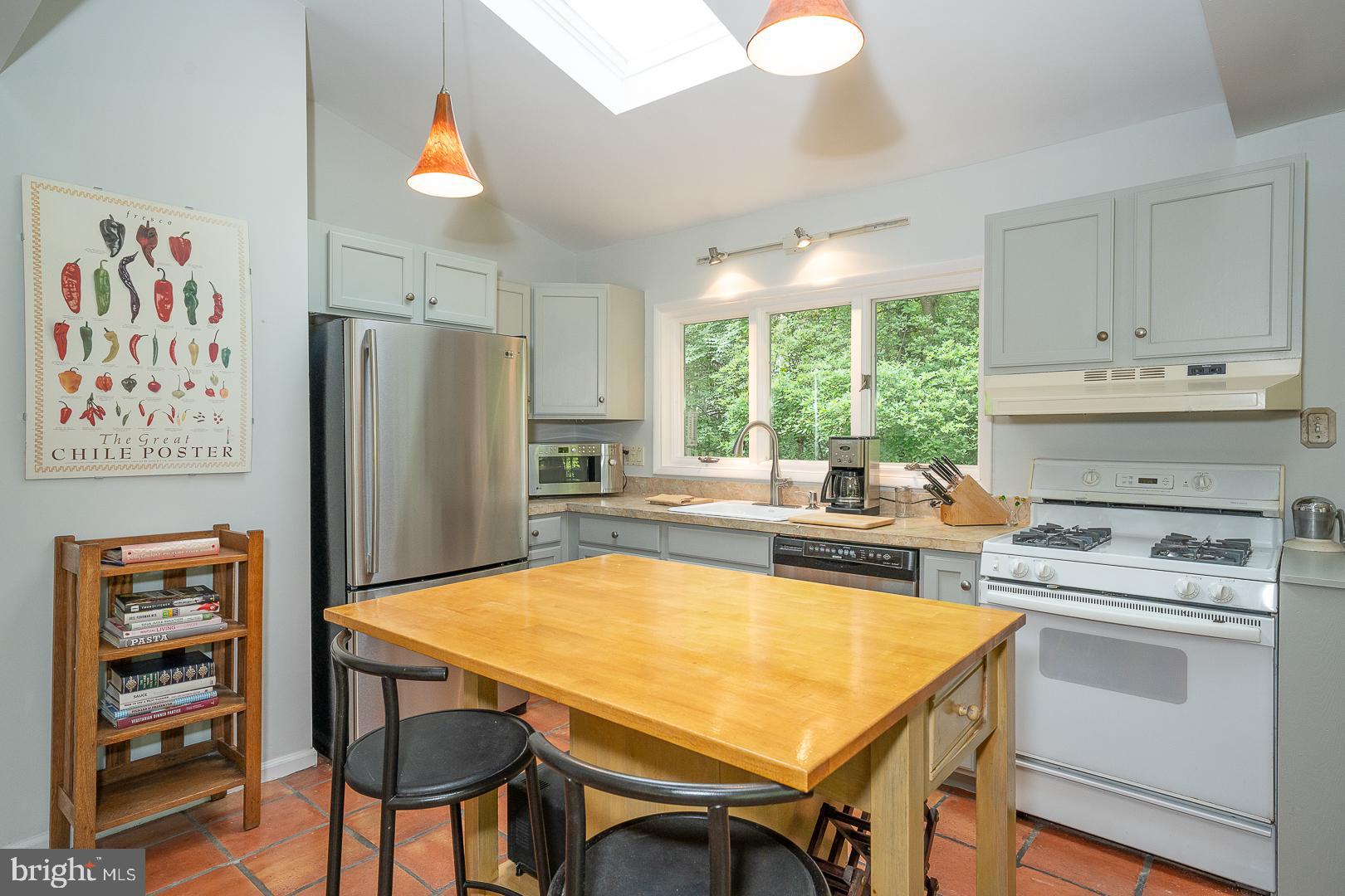 626 Upper Weadley Road Wayne, PA 19087 - Photo 13 of 72