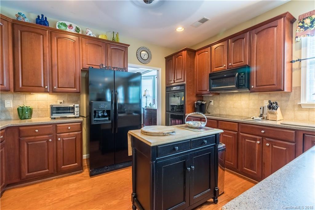 372 Garnet Court, Unit 234 Fort Mill, SC 29708 - Photo 8 of 32 Gallery Image 8