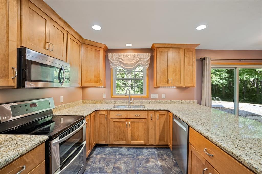 72 Stonybrook Drive Brownsburg, IN 46112 - Photo 12 of 26