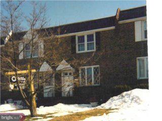 418 Rively Avenue Collingdale, PA 19023 - Photo 2 of 3 Gallery Image 2