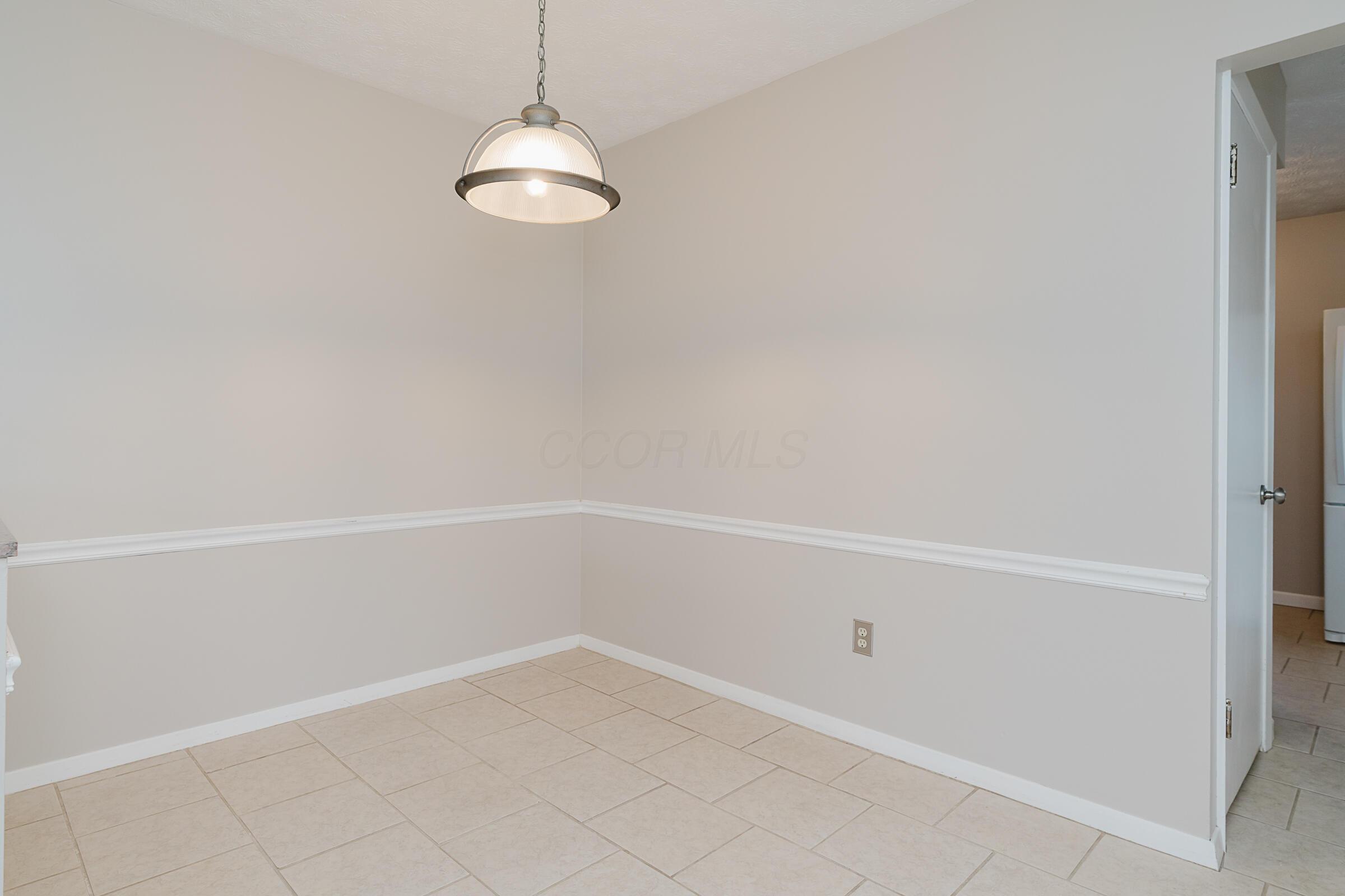 2063 Milden Road Columbus, OH 43221 - Photo 13 of 41 Eating area with ceramic tile flooring