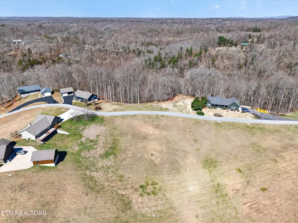 $75,000 | 9 Mallard Pointe Road, Byrdstown, TN 38549