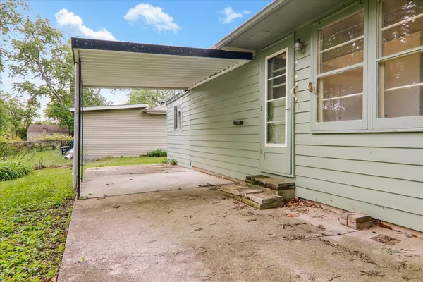 $244,000 | 2114 Peirce Avenue, Bloomington, IL 61701