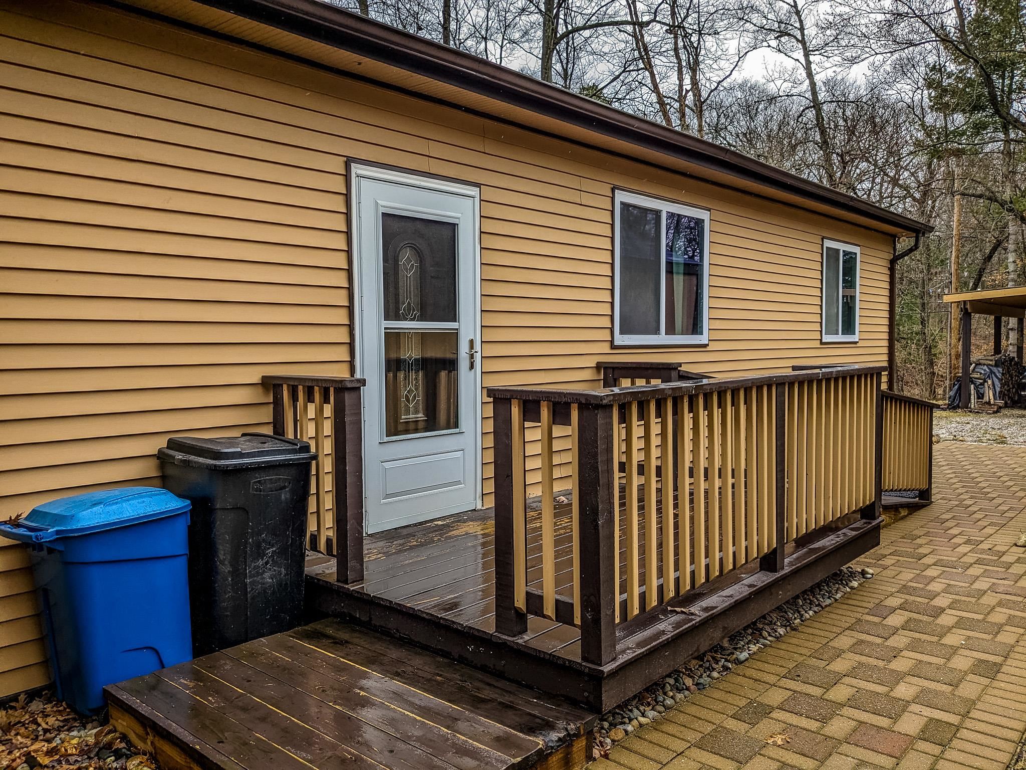 3600 Starr Road Harrison, MI 48625 - Photo 3 of 40