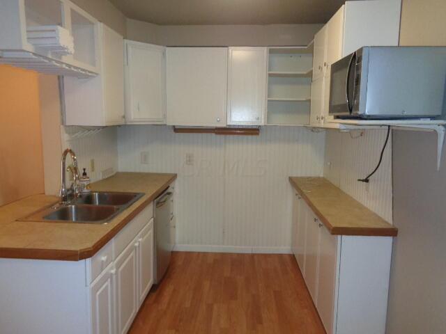 976 North Nelson Road Columbus, OH 43219 - Photo 34 of 62 Kitchen