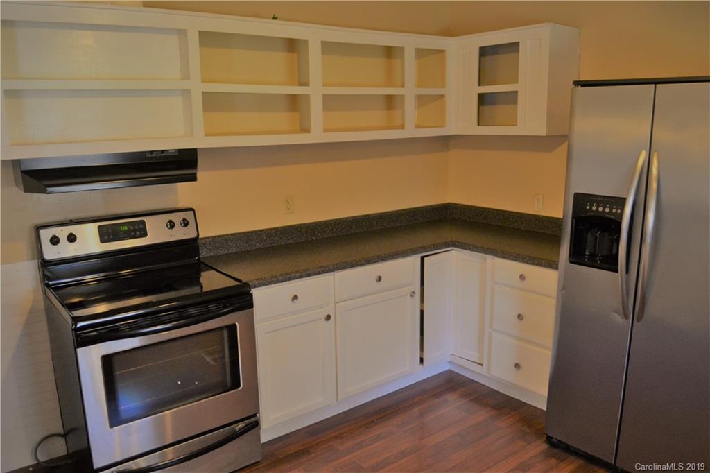 609 Salem Road Morganton, NC 28655 - Photo 3 of 16 Gallery Image 3