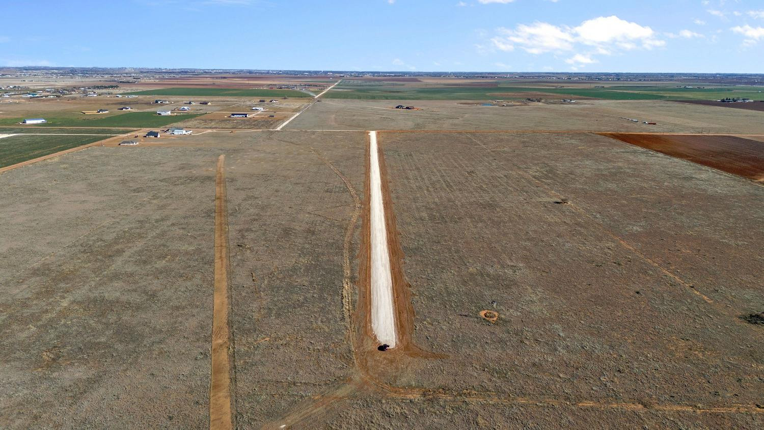 6885 Brody Road Lubbock, TX 79407 - Photo 2 of 9 a view of an ocean