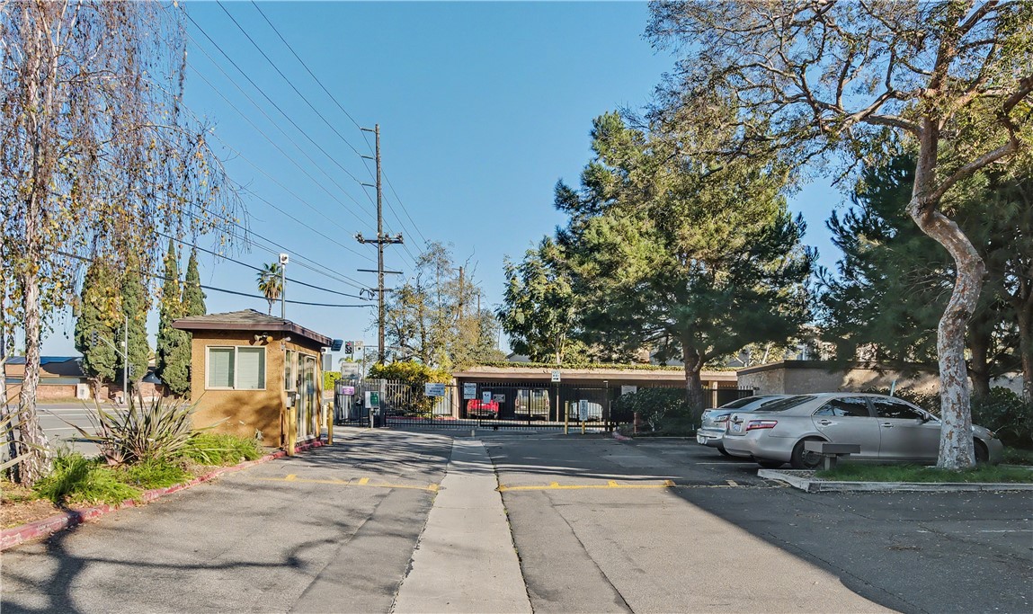7890 East Spring Street, Unit 2G Long Beach, CA 90815 - Photo 24 of 25