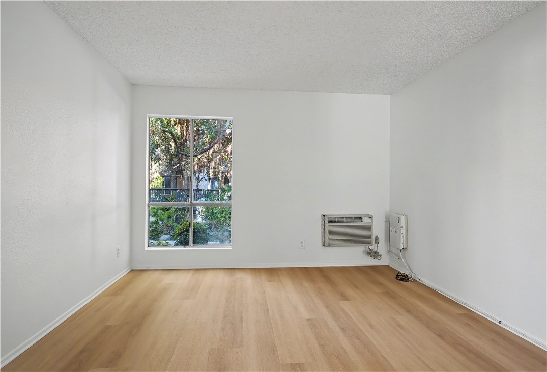 7890 East Spring Street, Unit 2G Long Beach, CA 90815 - Photo 4 of 25