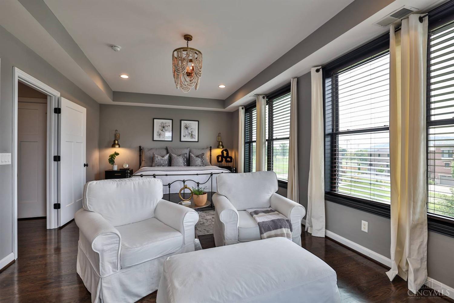 2907 Riverside Drive Cincinnati, OH 45226 - Photo 24 of 75