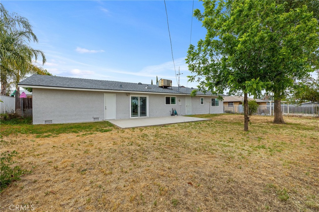 10177 Ralph Road Cherry Valley, CA 92223 - Photo 17 of 32