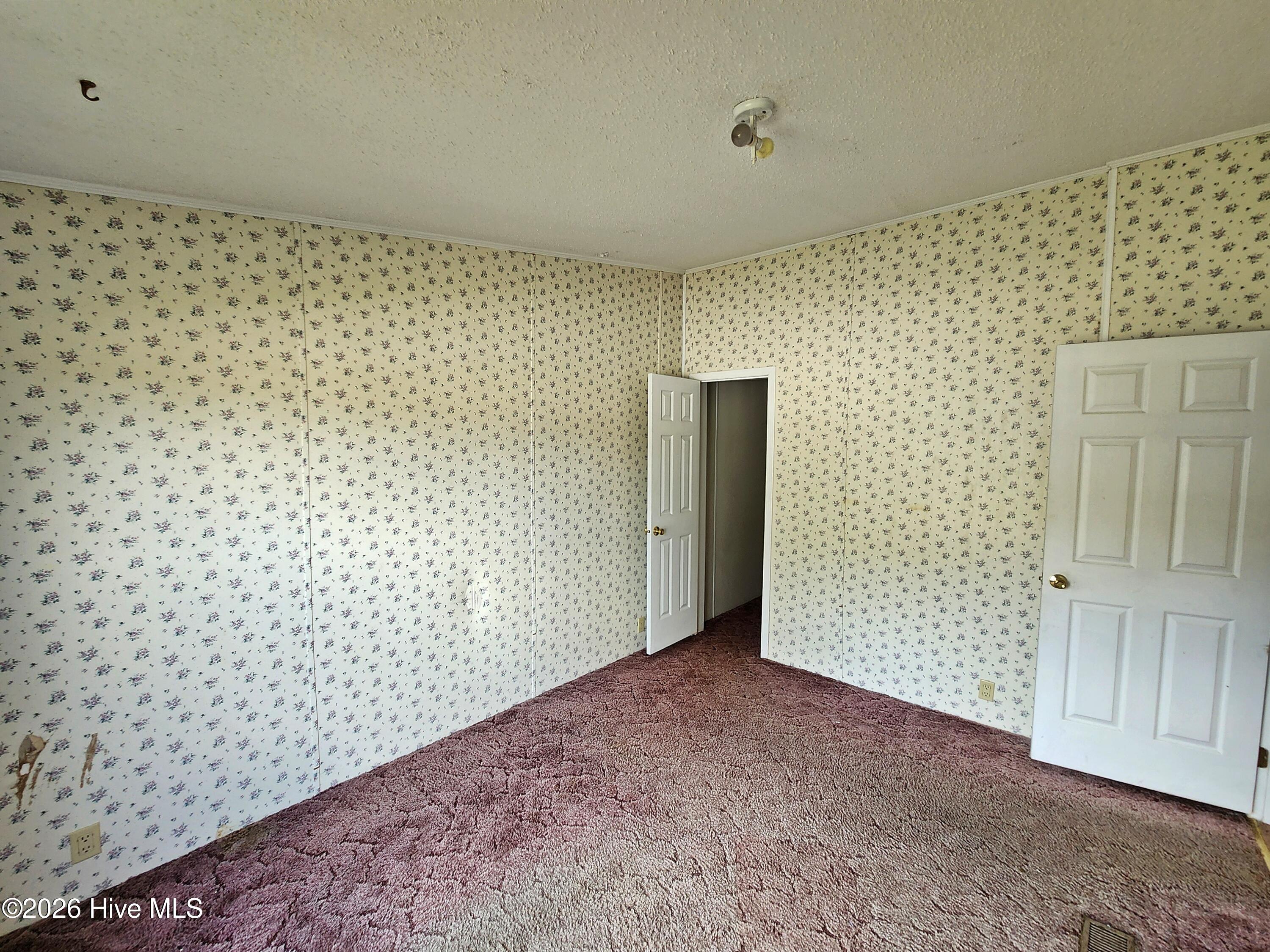 608 Old Whiteville Road Lumberton, NC 28358 - Photo 15 of 34 bed 3b