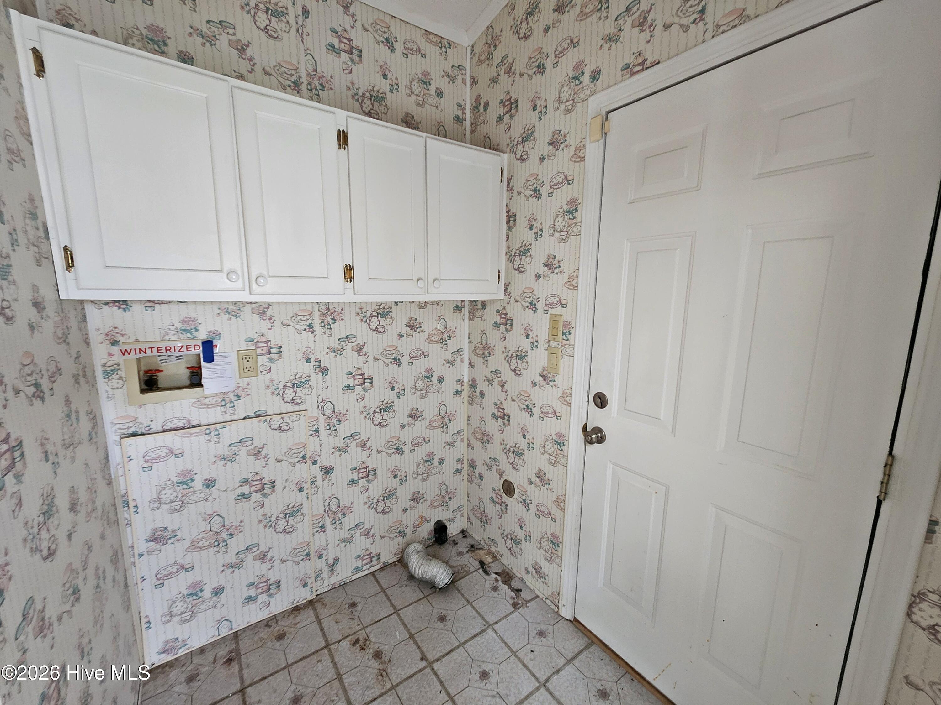 608 Old Whiteville Road Lumberton, NC 28358 - Photo 25 of 34 laundry b