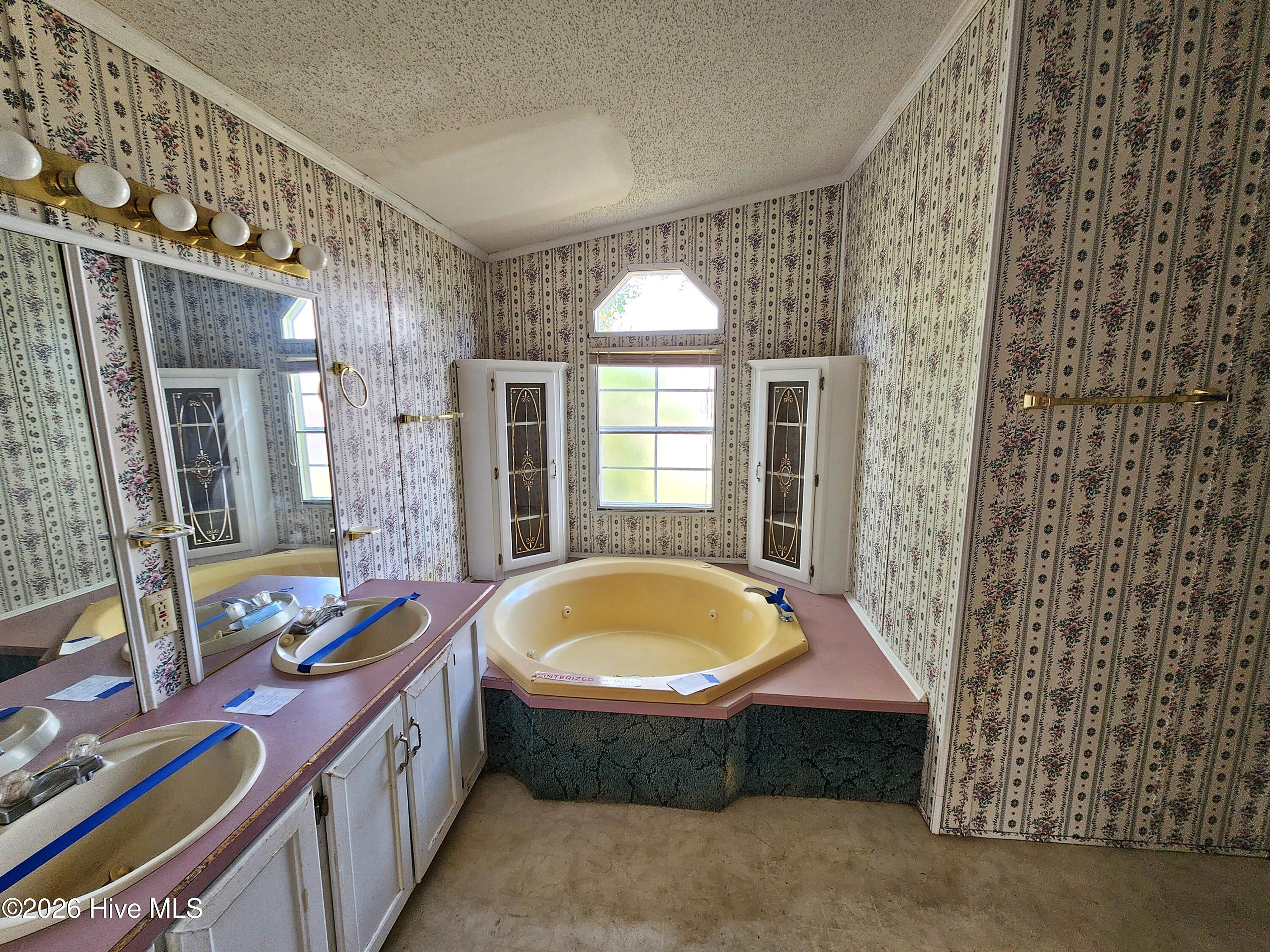 608 Old Whiteville Road Lumberton, NC 28358 - Photo 6 of 34 bath 1a