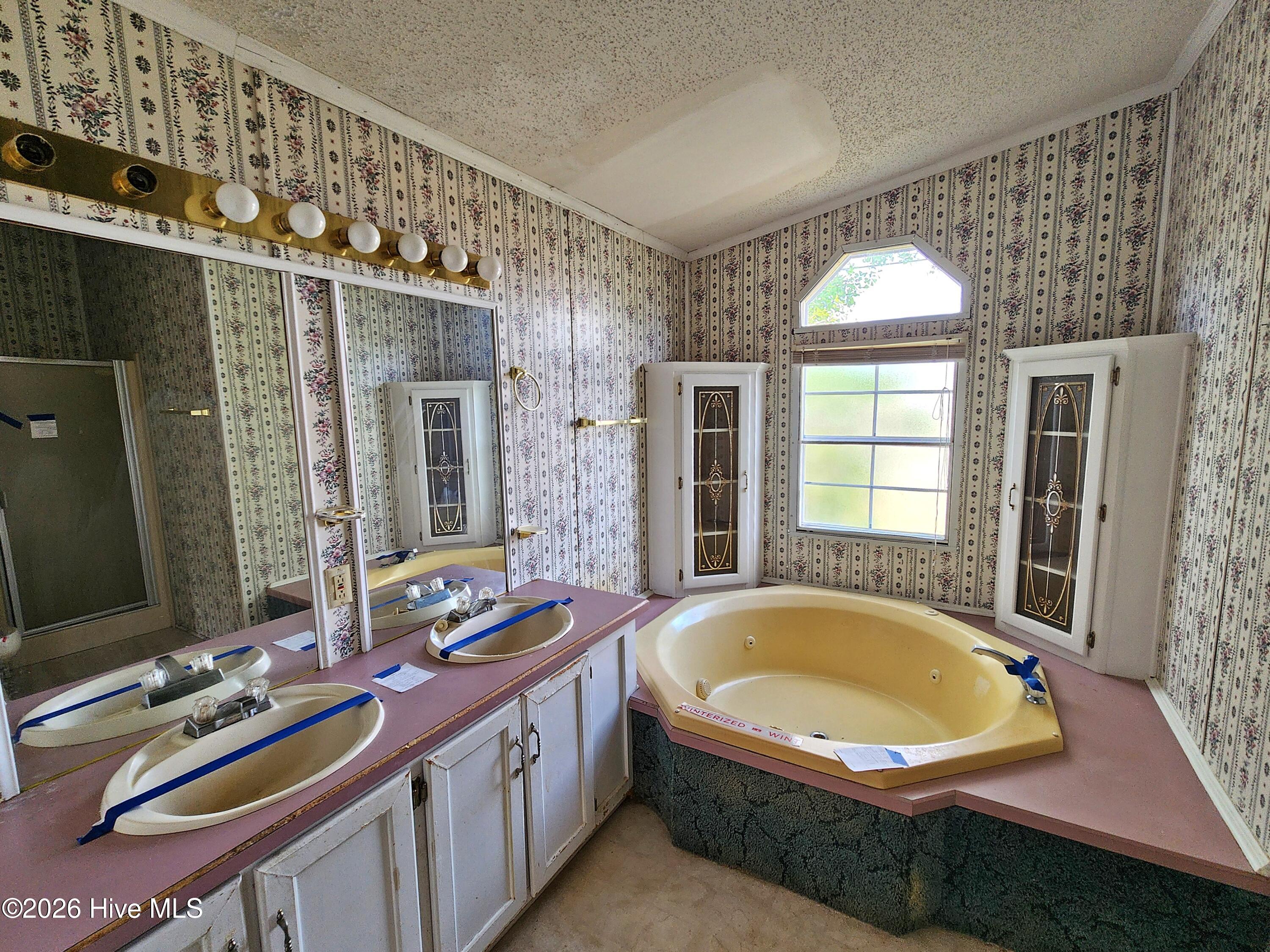 608 Old Whiteville Road Lumberton, NC 28358 - Photo 7 of 34 bath 1b