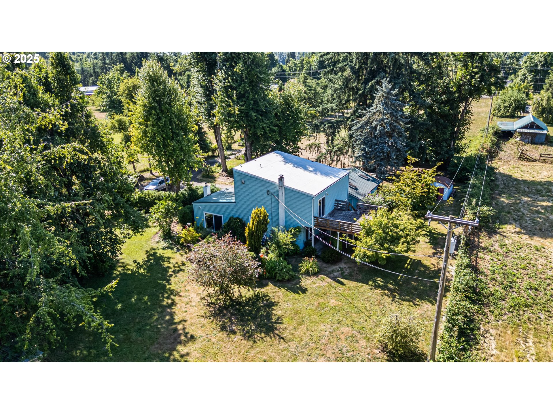 38350 McKenzie Highway Springfield, OR 97478 - Photo 3 of 34